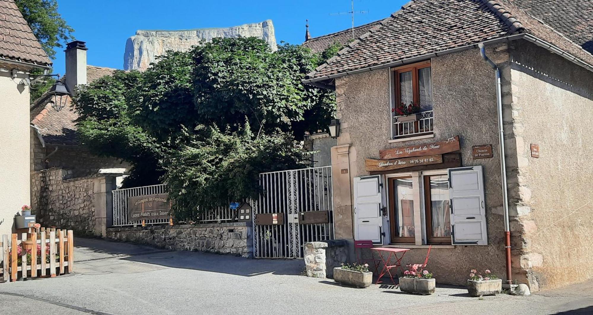 Les Vagabonds Du Mont Bed & Breakfast Chichilianne ภายนอก รูปภาพ