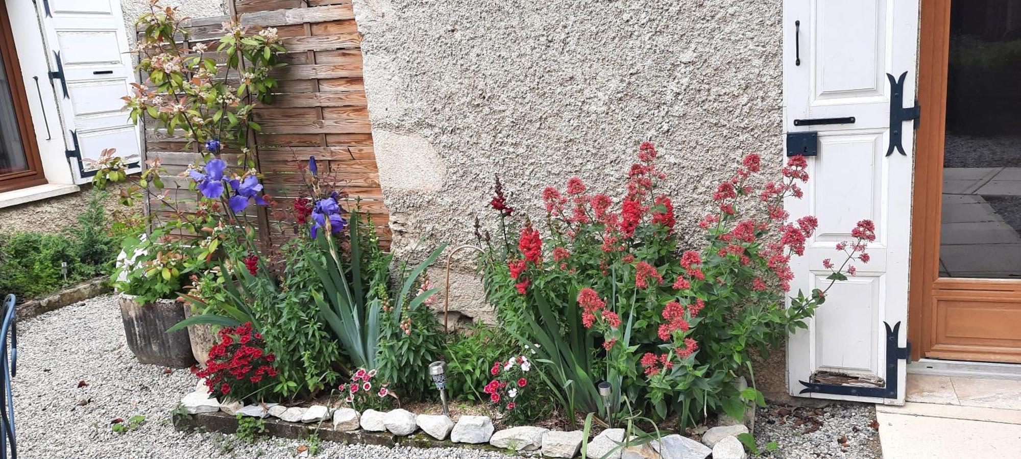 Les Vagabonds Du Mont Bed & Breakfast Chichilianne ภายนอก รูปภาพ